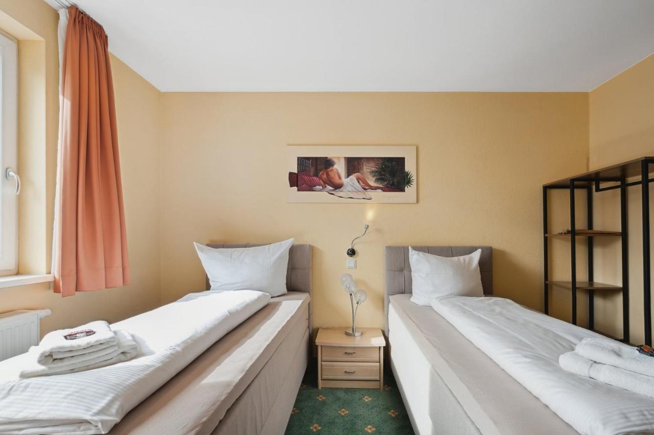 7O'Clock - Hotel Hannover Laatzen Zewnętrze zdjęcie