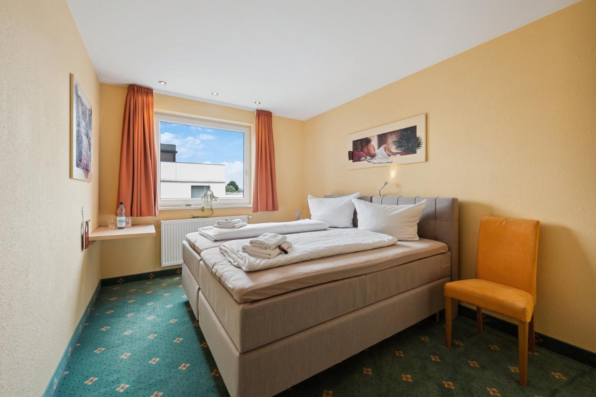 7O'Clock - Hotel Hannover Laatzen Zewnętrze zdjęcie